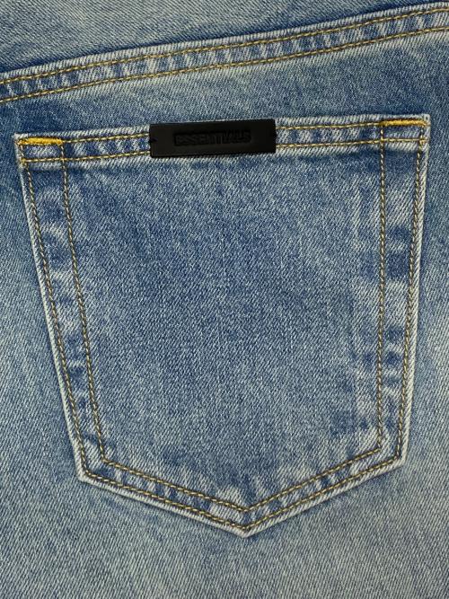 FOG ESSENTIALS（フィアオブゴッド エッセンシャル）FOG ESSENTIALS (フィアオブゴッド エッセンシャル) デニムパンツ インディゴ サイズ:30の古着・服飾アイテム