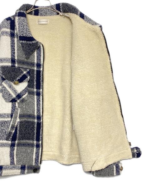 FAITH CONNEXION（フェイスコネクション）FAITH CONNEXION (フェイスコネクション) SHEARLING CHECKS JACKET ネイビー×ホワイト サイズ:Mの古着・服飾アイテム