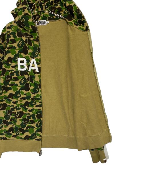 A BATHING APE（アベイシングエイプ）A BATHING APE (アベイシングエイプ) abcカモ ジップパーカー グリーン×カーキ サイズ:XLの古着・服飾アイテム