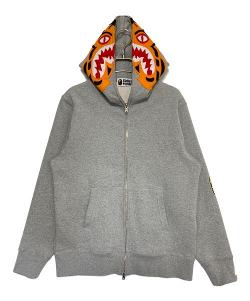 A BATHING APE（アベイシングエイプ）A BATHING APE (アベイシングエイプ) タイガー ジップパーカー グレー サイズ:Sの古着・服飾アイテム