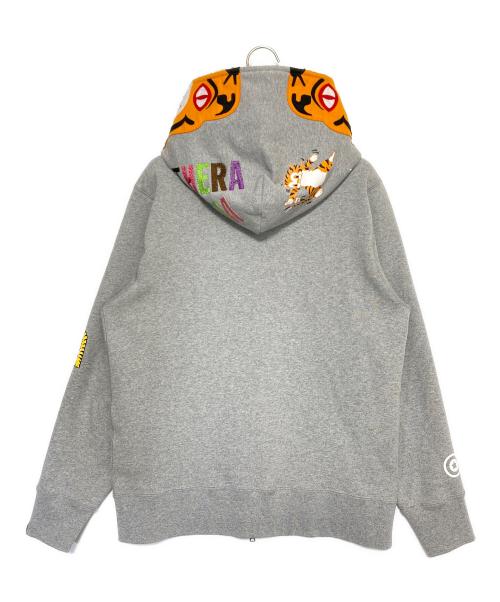 A BATHING APE（アベイシングエイプ）A BATHING APE (アベイシングエイプ) タイガー ジップパーカー グレー サイズ:Sの古着・服飾アイテム