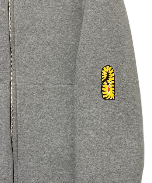 A BATHING APE（アベイシングエイプ）A BATHING APE (アベイシングエイプ) タイガー ジップパーカー グレー サイズ:Sの古着・服飾アイテム