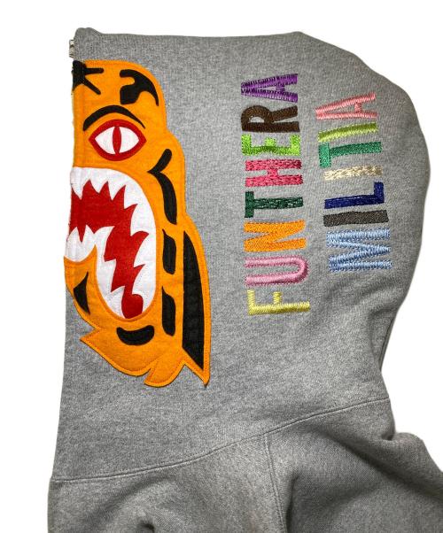 A BATHING APE（アベイシングエイプ）A BATHING APE (アベイシングエイプ) タイガー ジップパーカー グレー サイズ:Sの古着・服飾アイテム