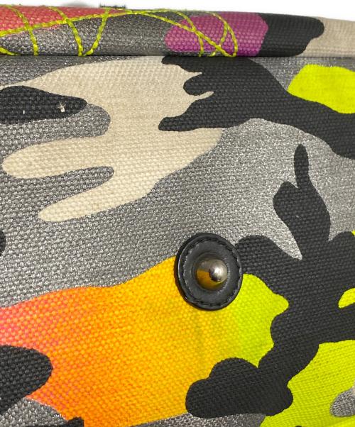 Christian Dior（クリスチャン ディオール）Christian Dior (クリスチャン ディオール) ANSELM REYLE (アンセルムライル) カモフラージュトートバッグ マルチカラー サイズ:-の古着・服飾アイテム