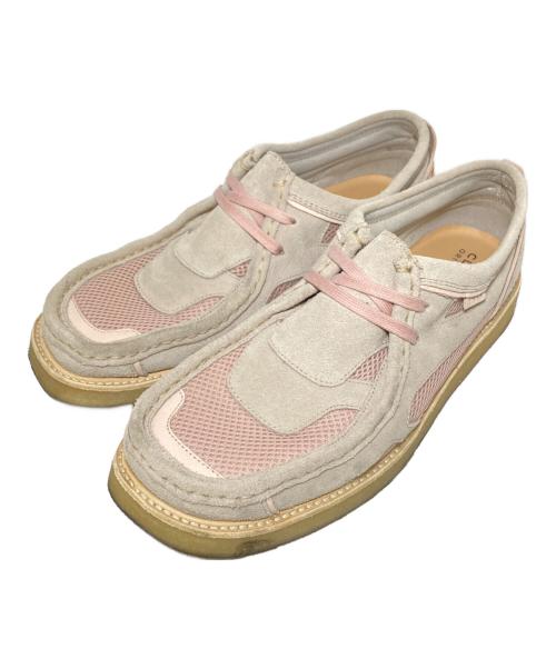 CLARKS ORIGINALS（クラークス オリジナルズ）CLARKS ORIGINALS (クラークス オリジナルズ) UNION (ユニオン) Wallabee UNLA ベージュ×ピンク サイズ:26.5cm(US8.5)の古着・服飾アイテム