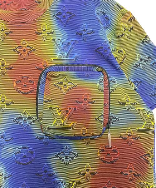 LOUIS VUITTON（ルイ ヴィトン）LOUIS VUITTON (ルイ ヴィトン) 3DモノグラムTシャツ マルチカラー サイズ:XLの古着・服飾アイテム