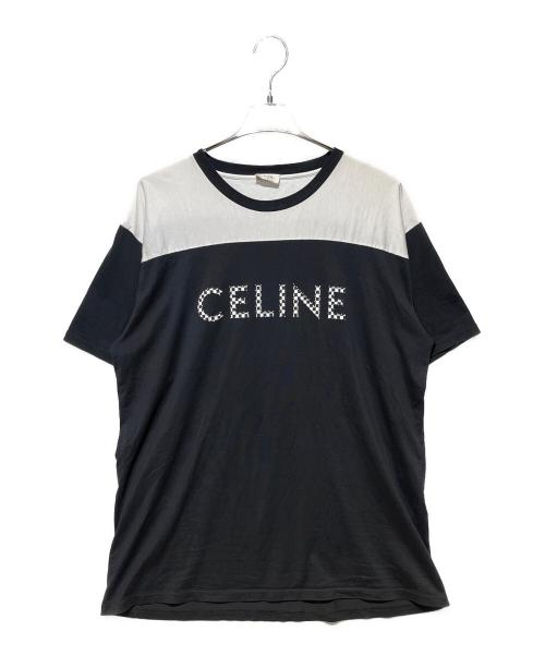 CELINE（セリーヌ）CELINE (セリーヌ) スタッズロゴルーズTシャツ ブラック×ホワイト サイズ:XLの古着・服飾アイテム