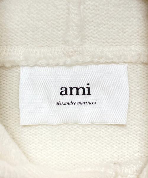 AMI Alexandre Mattiussi（アミアレクサンドルマテュッシ）AMI Alexandre Mattiussi (アミアレクサンドルマテュッシ) ハートロゴニットパーカー ホワイト×レッド サイズ:Mの古着・服飾アイテム