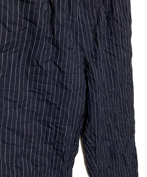 stussy（ステューシー）stussy (ステューシー) BEACH PANT WRINKLED STRIPE ネイビー サイズ:Sの古着・服飾アイテム