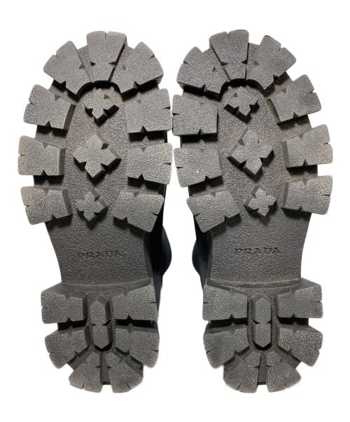 PRADA（プラダ）PRADA (プラダ) モノリスRe-Nylonギャバジンブーツ ブラック サイズ:8 1/2の古着・服飾アイテム