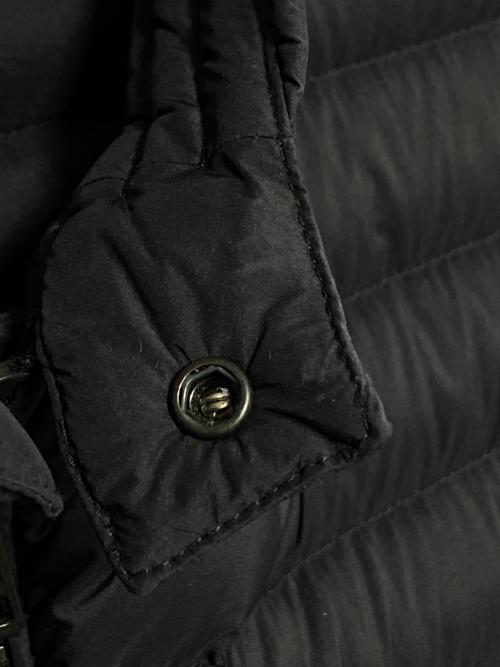 MONCLER（モンクレール）MONCLER (モンクレール) ARREE ブラック サイズ:3の古着・服飾アイテム