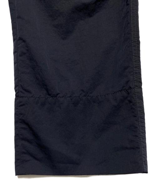 BOTTEGA VENETA（ボッテガベネタ）BOTTEGA VENETA (ボッテガベネタ) Nylon Cargo Pants ネイビー サイズ:XSの古着・服飾アイテム