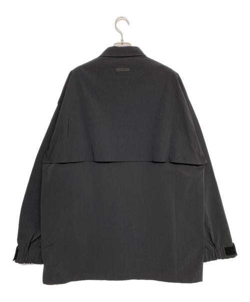 FOG ESSENTIALS（フィアオブゴッド エッセンシャル）FOG ESSENTIALS (フィアオブゴッド エッセンシャル) Military Nylon Overshirt ブラック サイズ:Mの古着・服飾アイテム