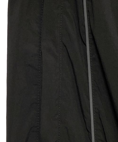 BALENCIAGA（バレンシアガ）BALENCIAGA (バレンシアガ) ロゴ刺繍ナイロントラックバギーロングパンツ ブラック サイズ:Sの古着・服飾アイテム