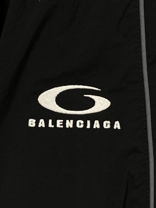 BALENCIAGA（バレンシアガ）BALENCIAGA (バレンシアガ) ロゴ刺繍ナイロントラックバギーロングパンツ ブラック サイズ:Sの古着・服飾アイテム