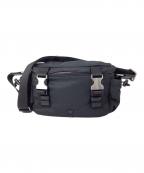 AMI Alexandre Mattiussiアミアレクサンドルマテュッシ）の古着「ハートロゴチャームナイロン メッセンジャーバッグ」｜ブラック