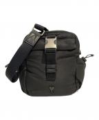 AMI Alexandre Mattiussiアミアレクサンドルマテュッシ）の古着「ハートロゴチャームナイロンショルダーバッグ」｜ブラック