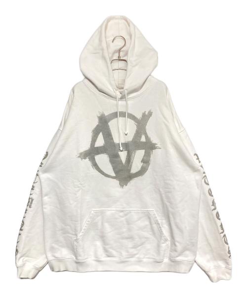VETEMENTS（ヴェトモン）VETEMENTS (ヴェトモン) アナーキープリントパーカー ホワイト サイズ:Mの古着・服飾アイテム