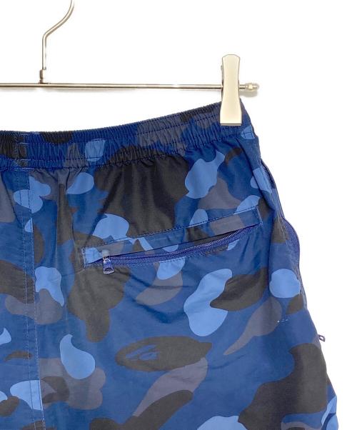 A BATHING APE（ア ベイシング エイプ）A BATHING APE (ア ベイシング エイプ) 1ST CAMO BEACH PANTS ブラック×ブルー サイズ:Sの古着・服飾アイテム