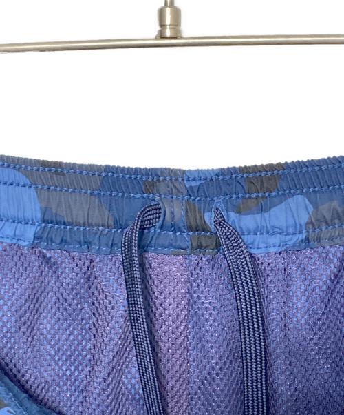 A BATHING APE（ア ベイシング エイプ）A BATHING APE (ア ベイシング エイプ) 1ST CAMO BEACH PANTS ブラック×ブルー サイズ:Sの古着・服飾アイテム