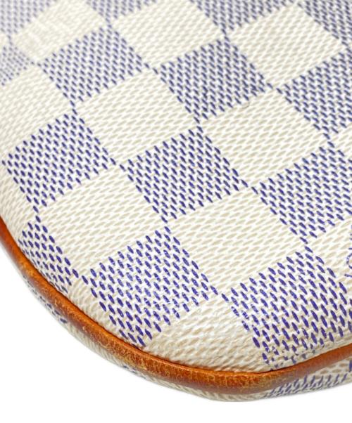 LOUIS VUITTON（ルイ ヴィトン）LOUIS VUITTON (ルイ ヴィトン) ポシェット・ボスフォール/ショルダーバッグ ホワイトの古着・服飾アイテム