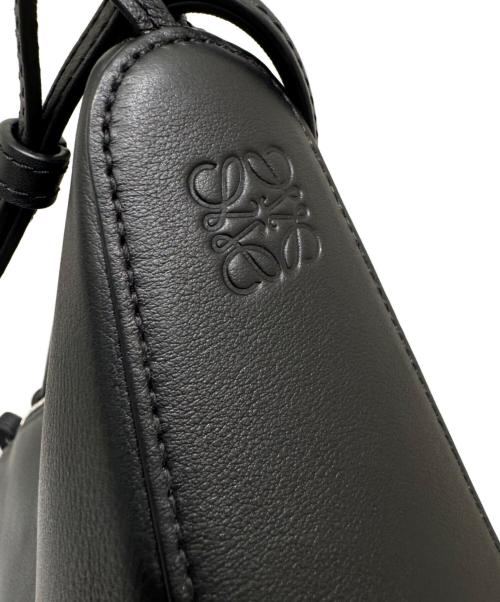 LOEWE（ロエベ）LOEWE (ロエベ) ハンモック ホーボーバッグ ミニ ブラック サイズ:ミニの古着・服飾アイテム