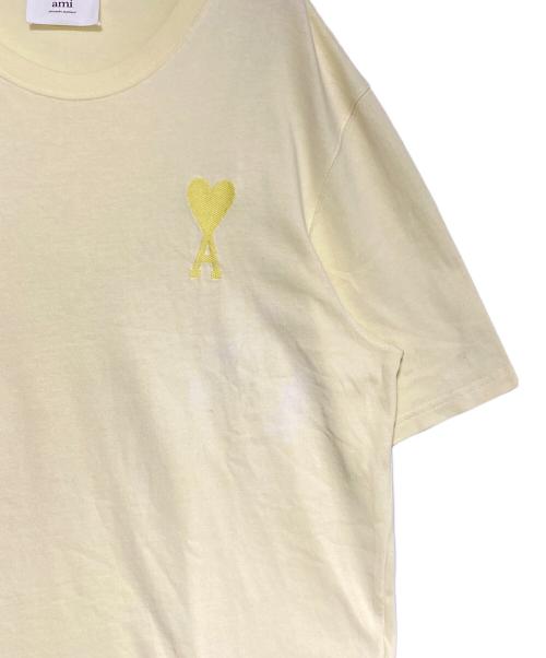 AMI Alexandre Mattiussi（アミアレクサンドルマテュッシ）AMI Alexandre Mattiussi (アミアレクサンドルマテュッシ) ハートロゴ半袖Tシャツ イエロー サイズ:Mの古着・服飾アイテム