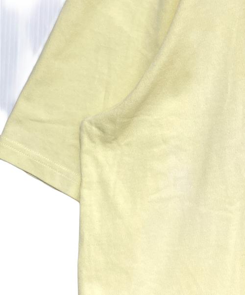 AMI Alexandre Mattiussi（アミアレクサンドルマテュッシ）AMI Alexandre Mattiussi (アミアレクサンドルマテュッシ) ハートロゴ半袖Tシャツ イエロー サイズ:Mの古着・服飾アイテム