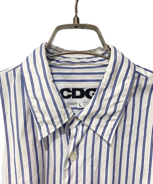 CDG（シーディージー）CDG (シーディージー) ロゴ半袖シャツ ホワイト サイズ:Lの古着・服飾アイテム