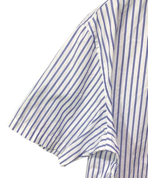 CDG（シーディージー）CDG (シーディージー) ロゴ半袖シャツ ホワイト サイズ:Lの古着・服飾アイテム