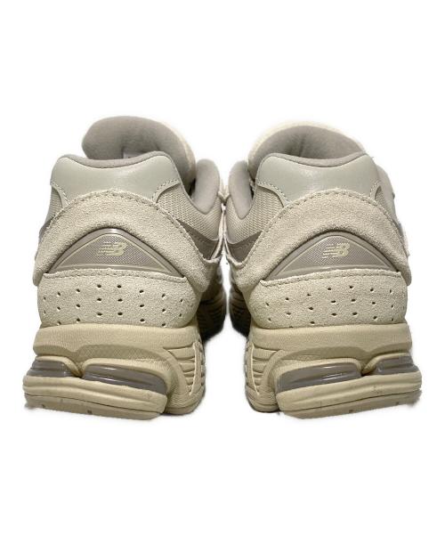 NEW BALANCE（ニューバランス）NEW BALANCE (ニューバランス) U2002R アイボリー サイズ:US7.5の古着・服飾アイテム