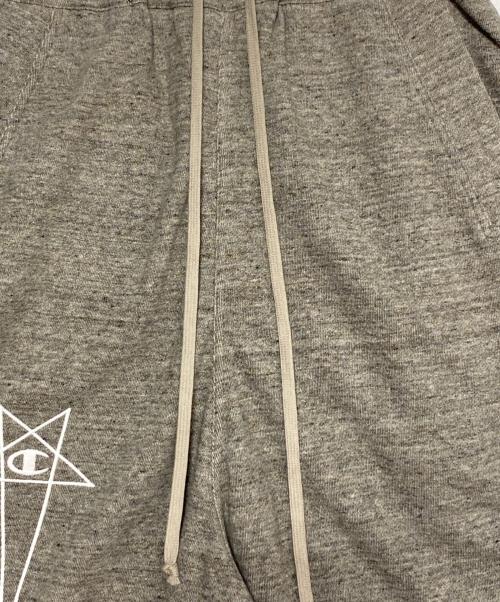 RICK OWENS（リックオウエンス）RICK OWENS (リックオウエンス) Champion (チャンピオン) 25SS BEVELED PODS グレー サイズ:XSの古着・服飾アイテム