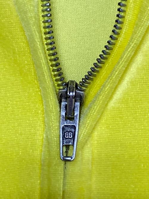 BALENCIAGA（バレンシアガ）BALENCIAGA (バレンシアガ) Oversized zip-up hoodie イエロー サイズ:XXLの古着・服飾アイテム