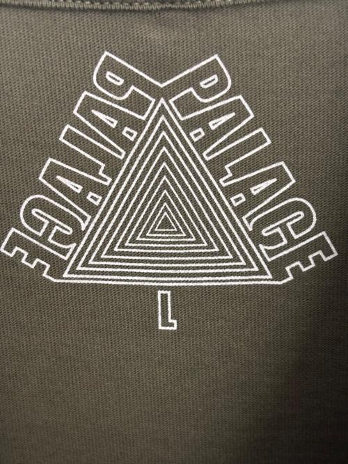 PALACE（パレス）PALACE (パレス) PORTER (ポーター) LOGO T-SHIRT OLIVE オリーブ サイズ:Lの古着・服飾アイテム