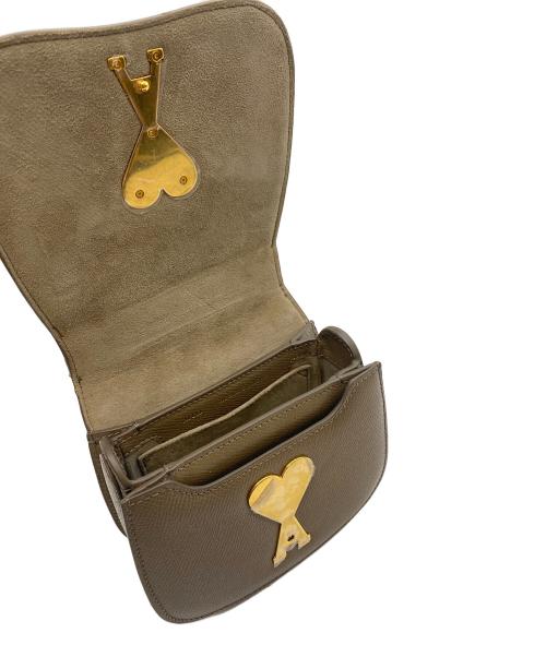 AMI Alexandre Mattiussi（アミアレクサンドルマテュッシ）AMI Alexandre Mattiussi (アミアレクサンドルマテュッシ) Ami sholder bag nano/アミトップハンドルショルダーバッグナノ ブラウン サイズ:ナノの古着・服飾アイテム