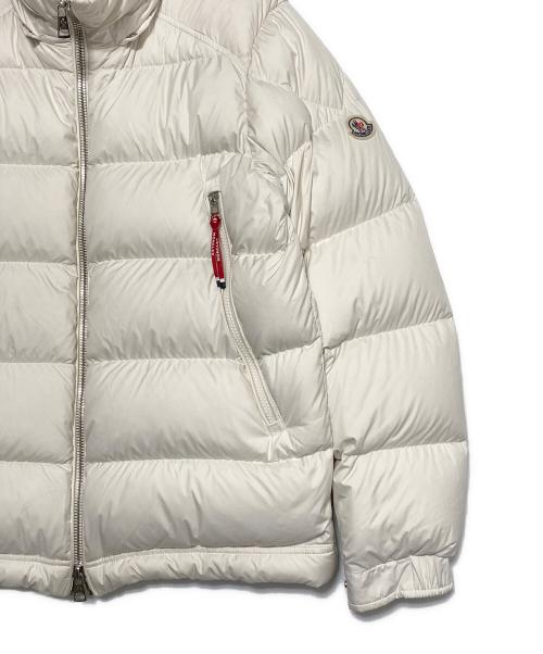 MONCLER（モンクレール）MONCLER (モンクレール) POIRIER GIUBBOTTO ホワイト サイズ:1の古着・服飾アイテム