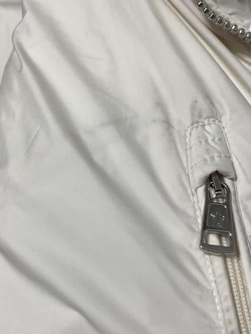 MONCLER（モンクレール）MONCLER (モンクレール) POIRIER GIUBBOTTO ホワイト サイズ:1の古着・服飾アイテム