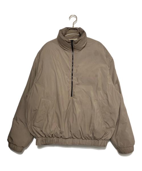 FOG ESSENTIALS（フィアオブゴッド エッセンシャル）FOG ESSENTIALS (フィアオブゴッド エッセンシャル) ハーフジップパファージャケット カーキ サイズ:Sの古着・服飾アイテム
