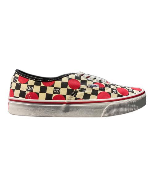 VANS（ヴァンズ）VANS (バンズ) VALENTINO (ヴァレンティノ) Vロゴ チェッカーボードプリント キャンパスローカットスニーカー ホワイト×ブラック×レッド サイズ:42の古着・服飾アイテム