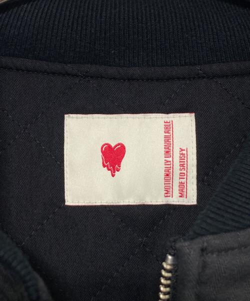 EMOTIONALLY UNAVAILABLE（エモーショナリー・アンアベイラブル）EMOTIONALLY UNAVAILABLE (エモーショナリー・アンアベイラブル) EU PATCH JACKET ブラック サイズ:Lの古着・服飾アイテム