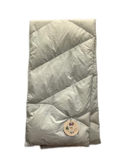 NANGA（ナンガ）NANGA (ナンガ) ポンチョマフラー アイボリー 未使用品の古着・服飾アイテム