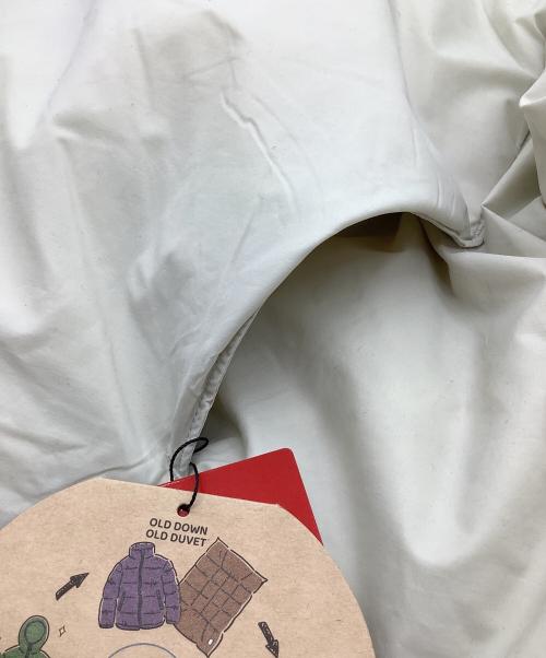 NANGA（ナンガ）NANGA (ナンガ) ポンチョマフラー アイボリー 未使用品の古着・服飾アイテム