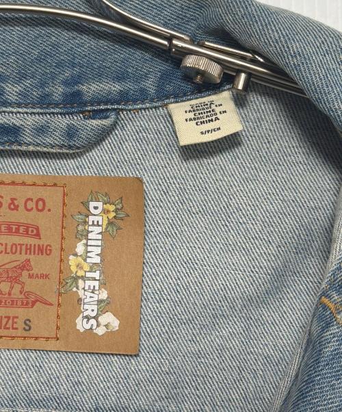 Denim Tears（デニムティアーズ）Denim Tears (デニムティアーズ) LEVIS (リーバイス) stussy (ステューシー) ロゴマークデニムジャケット スカイブルー サイズ:Sの古着・服飾アイテム