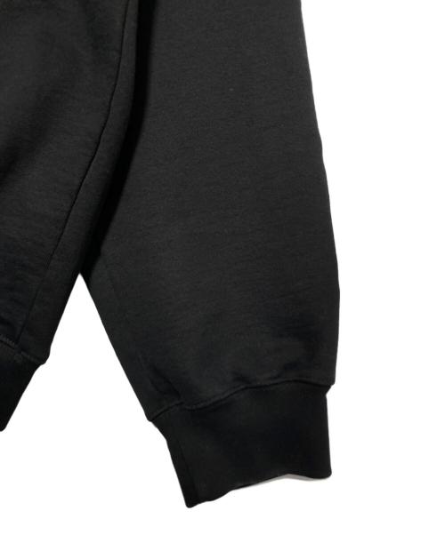 vetement（ヴェットモン）vetement (ヴェットモン) Sleeve Gothic Hoodie ブラック サイズ:Mの古着・服飾アイテム