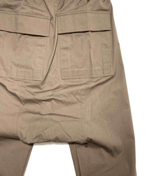 RICK OWENS（リックオウエンス）RICK OWENS (リックオウエンス) 25SS ドローストリングロングパンツ カーキ サイズ:44の古着・服飾アイテム