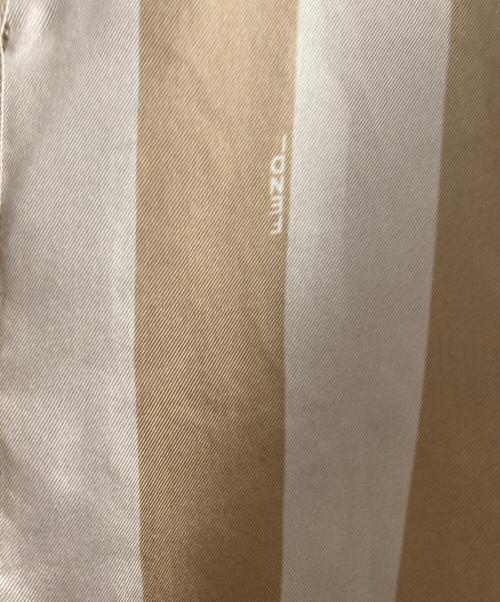 FENDI（フェンディ）FENDI (フェンディ) ドローストリング ヘム クロップド シャツ ベージュ サイズ:42の古着・服飾アイテム