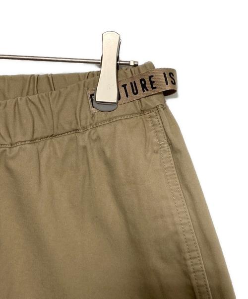 HUMAN MADE（ヒューマンメイド）HUMAN MADE (ヒューマンメイド) EASY PANTS ベージュ サイズ:Mの古着・服飾アイテム