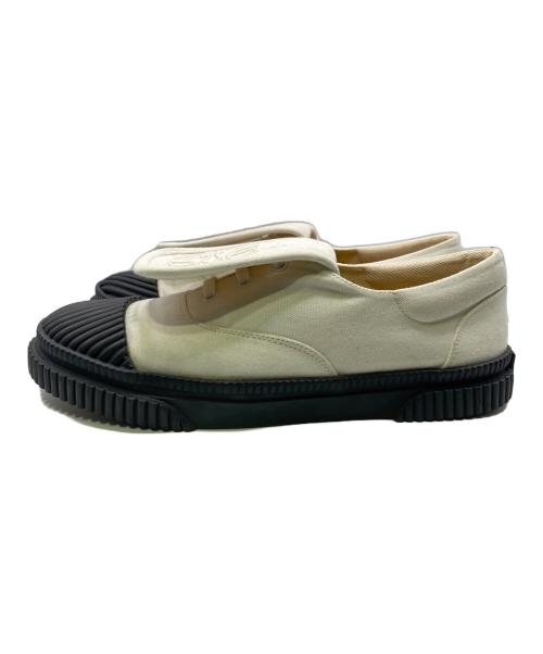 LOEWE（ロエベ）LOEWE (ロエベ) アナグラムフラップスニーカー ホワイト サイズ:38の古着・服飾アイテム