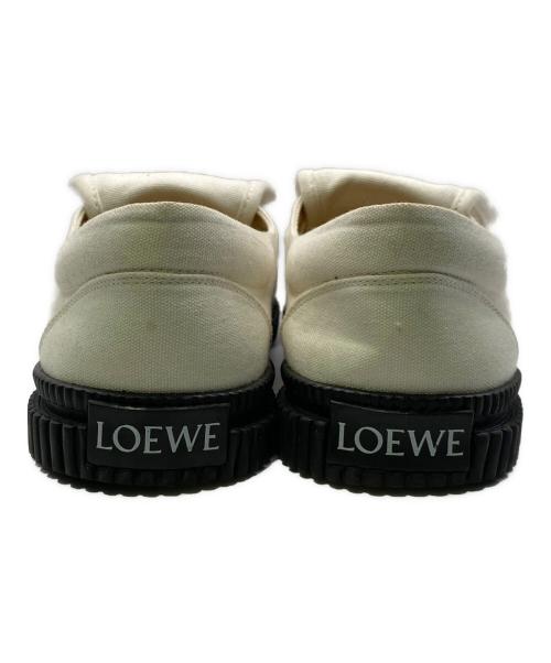 LOEWE（ロエベ）LOEWE (ロエベ) アナグラムフラップスニーカー ホワイト サイズ:38の古着・服飾アイテム