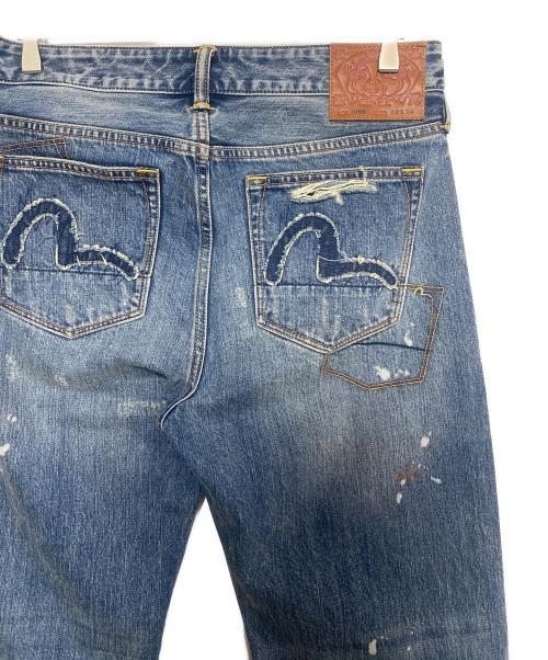 EVISU（エヴィス）EVISU (エヴィス) デコンストラクションカモメ刺繍レギュラーフィットジーンズ スカイブルー サイズ:30の古着・服飾アイテム
